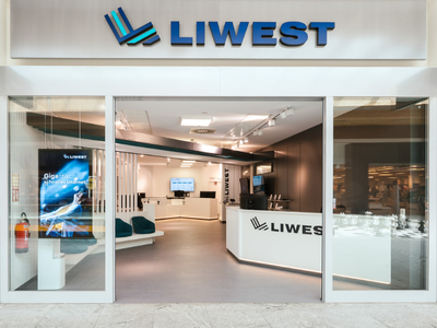 Ansicht Eingang frontal LIWEST Shop MAX.CENTER Wels 2025