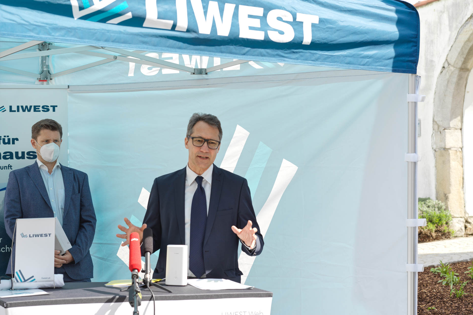 LIWEST Promostand Redner Stefan Gintenreiter