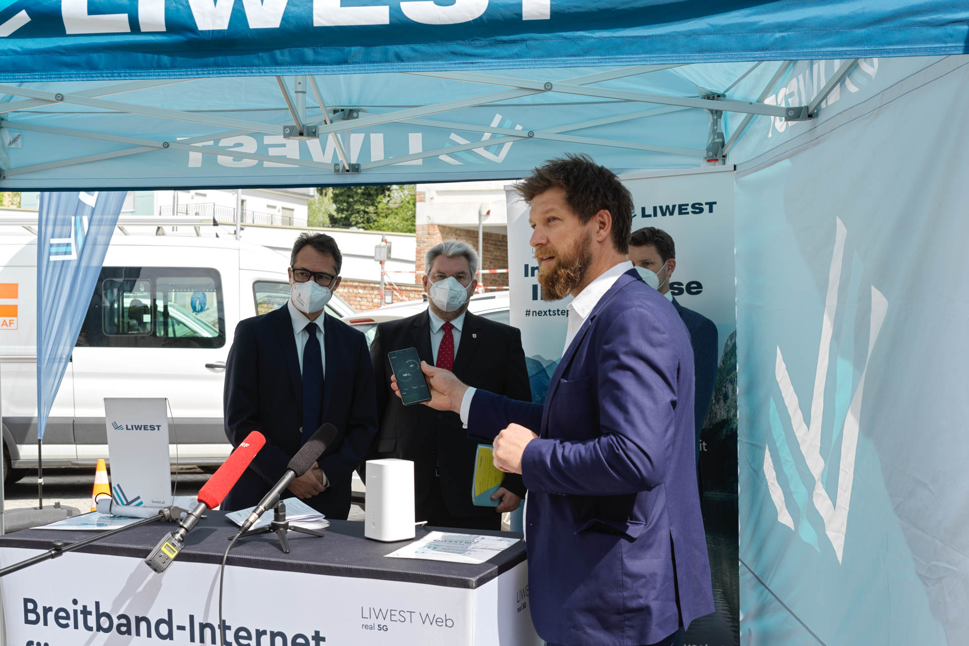 LIWEST Promostand Redner Andreas Aigner